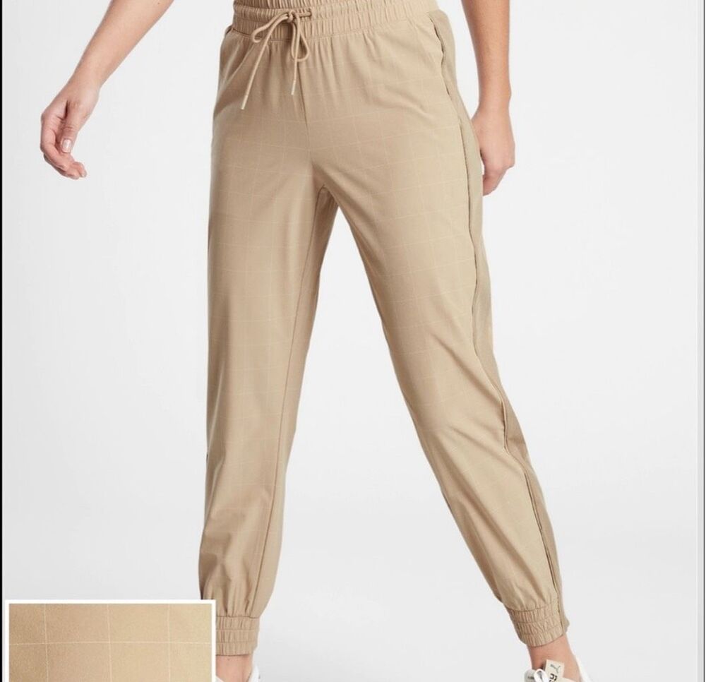 Athleta Brooklynn textured Athleisure 8 joggers